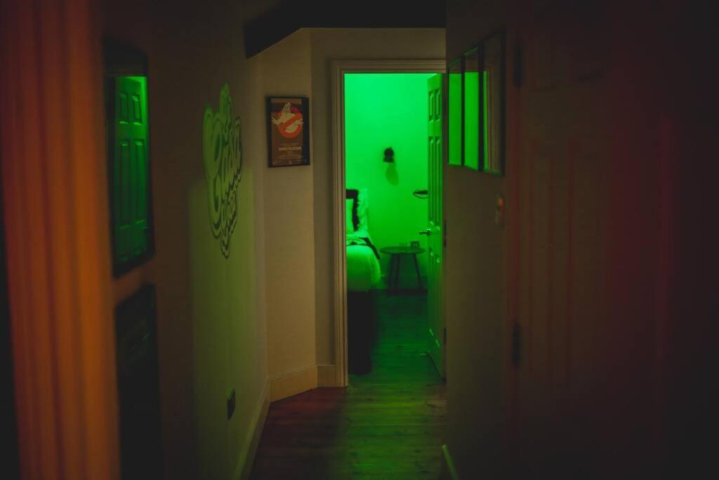 Games And Movies Lounge 7 Bed City Centre Apartment Newcastle-upon-Tyne Extérieur photo